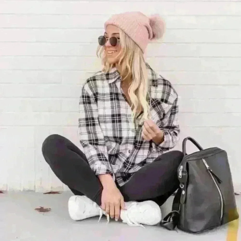Pink Lily Steps Away Plaid Flannel Size Large